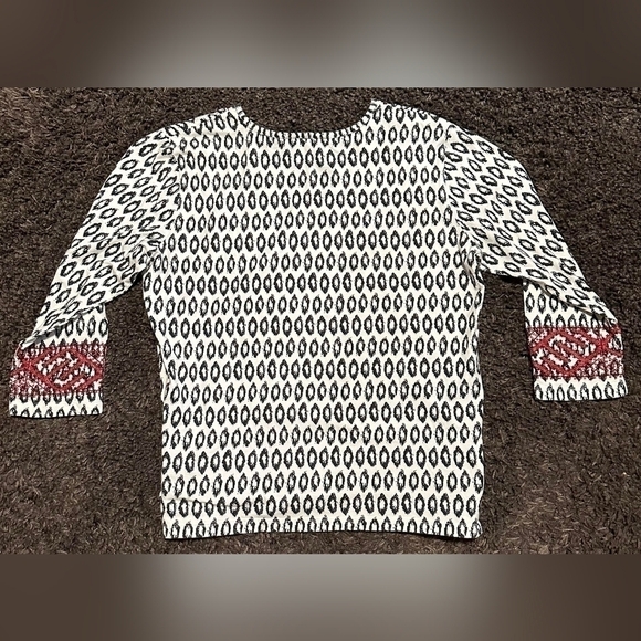 Choices Black Red White Embroidered Detail Top Sz. Large - Picture 4 of 4